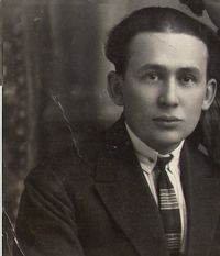 Lev Khazanov